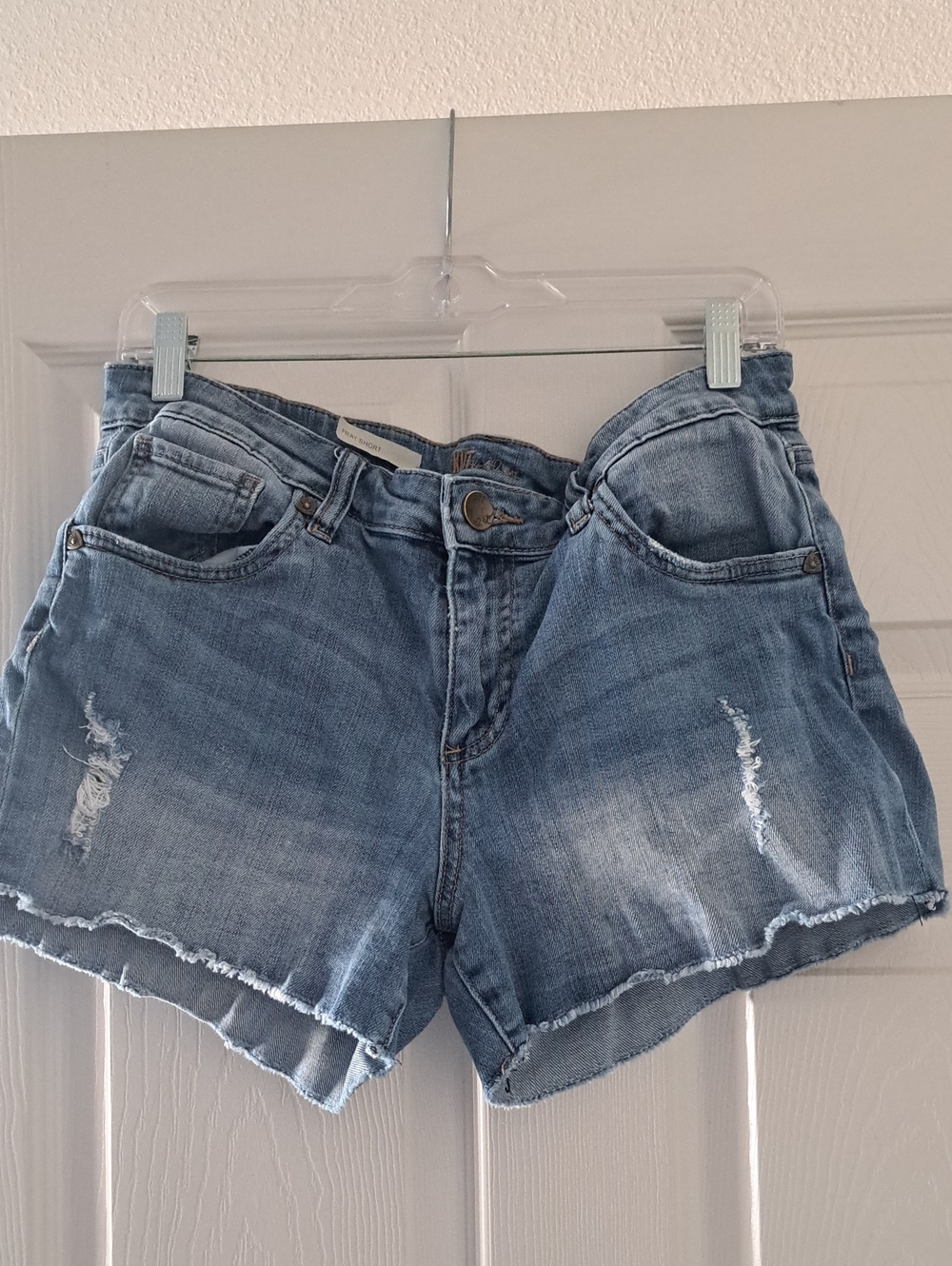 Kut Women’s Distressed Light Blue Denim Shorts